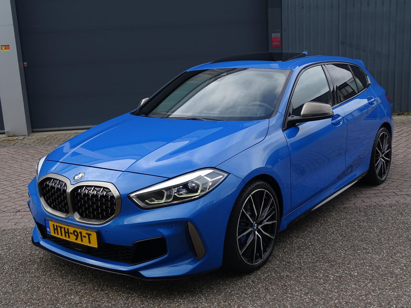 BMW