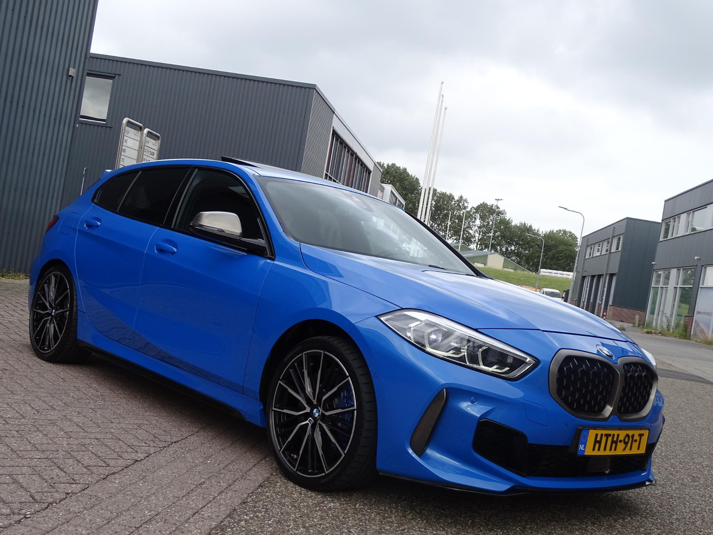 BMW