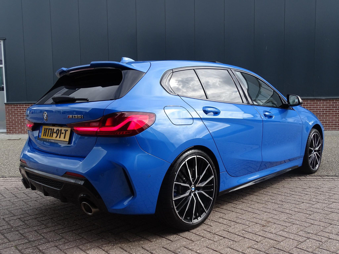 BMW