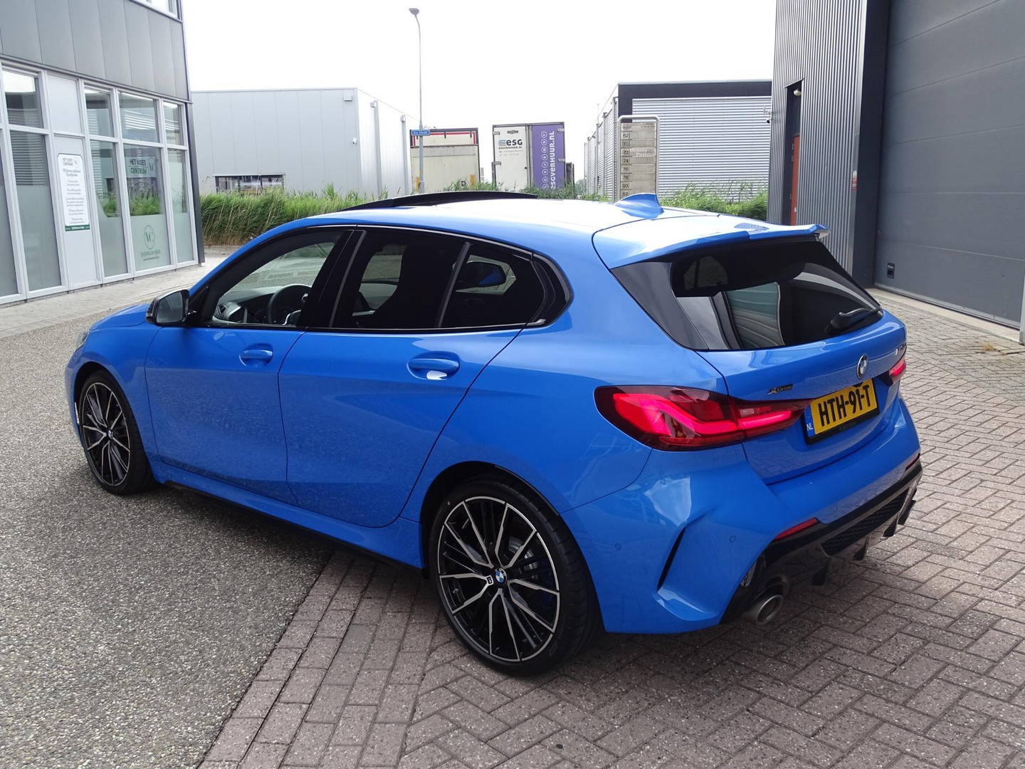 BMW