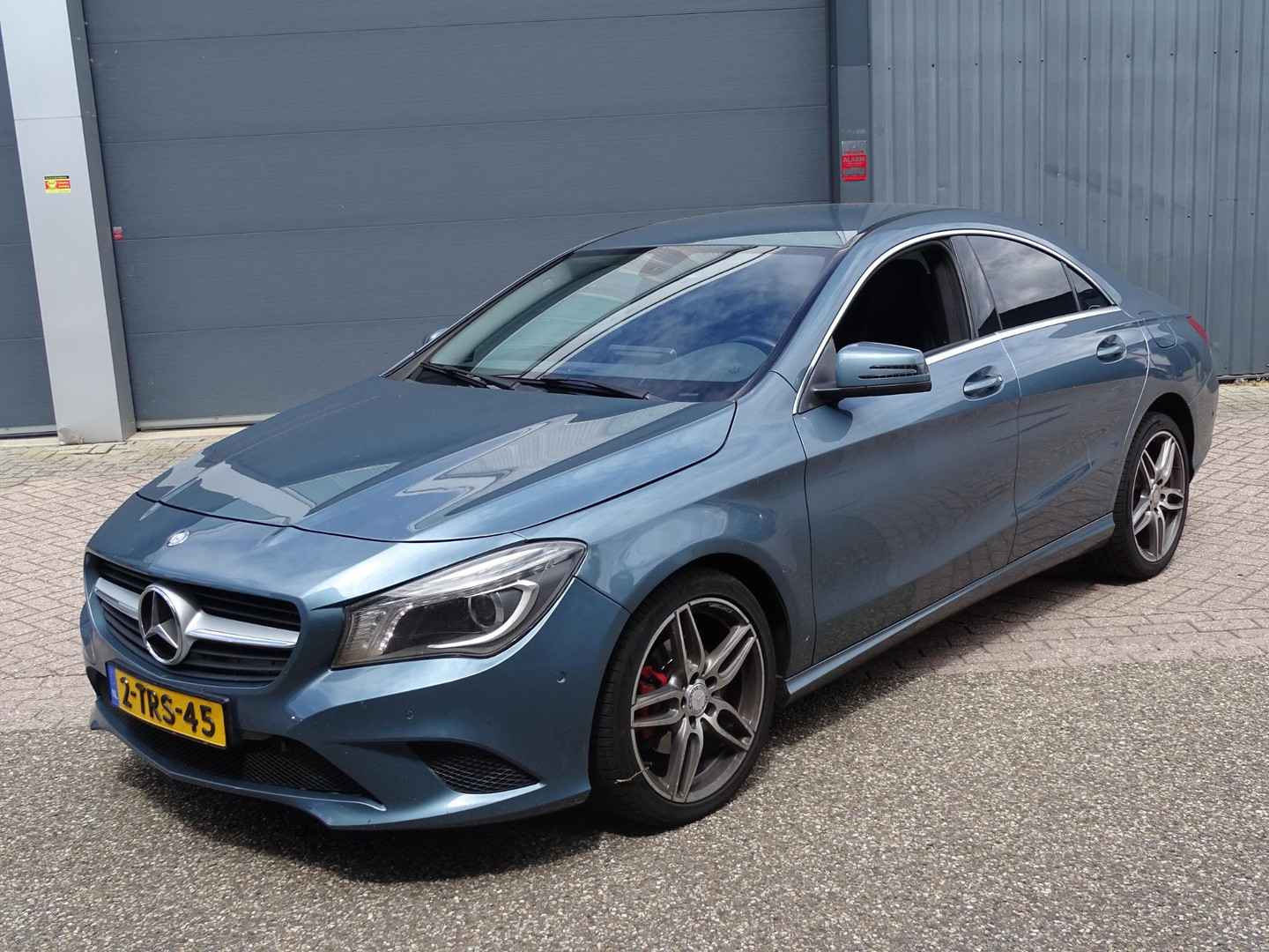 Mercedes-Benz