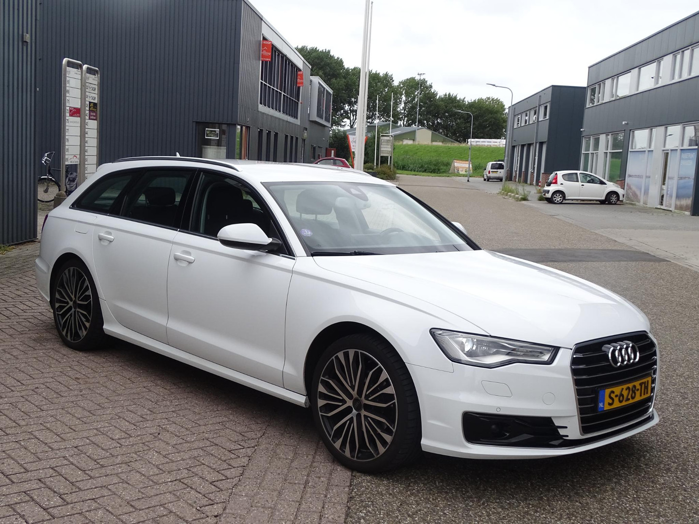 Audi