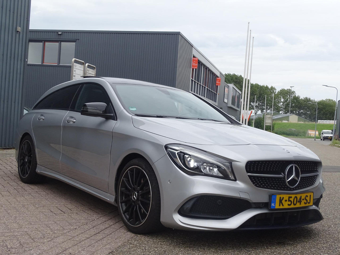Mercedes-Benz
