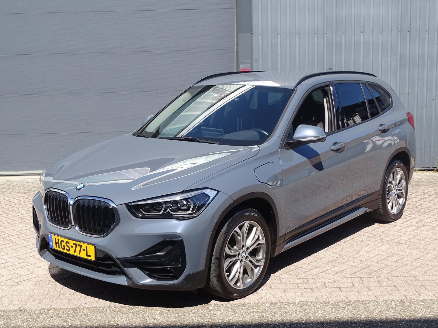 BMW