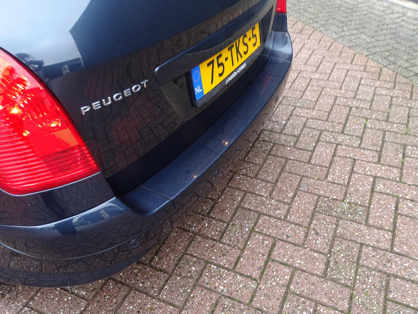 Peugeot