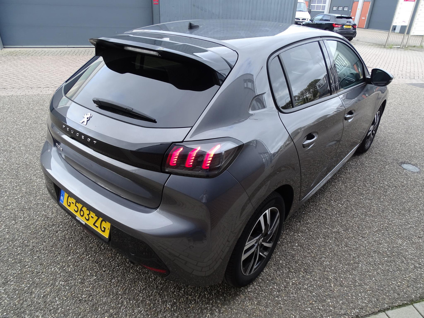 Peugeot