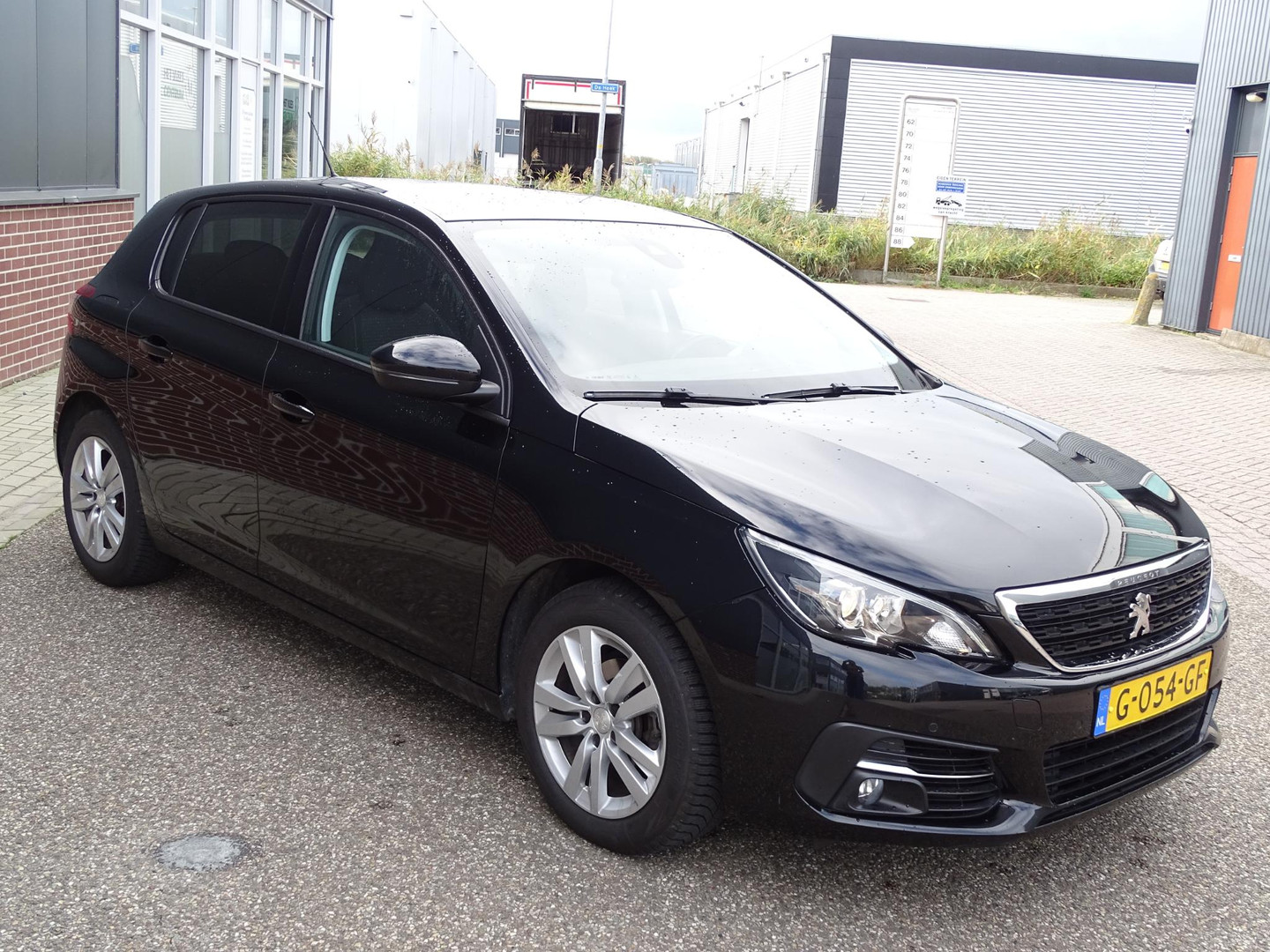 Peugeot