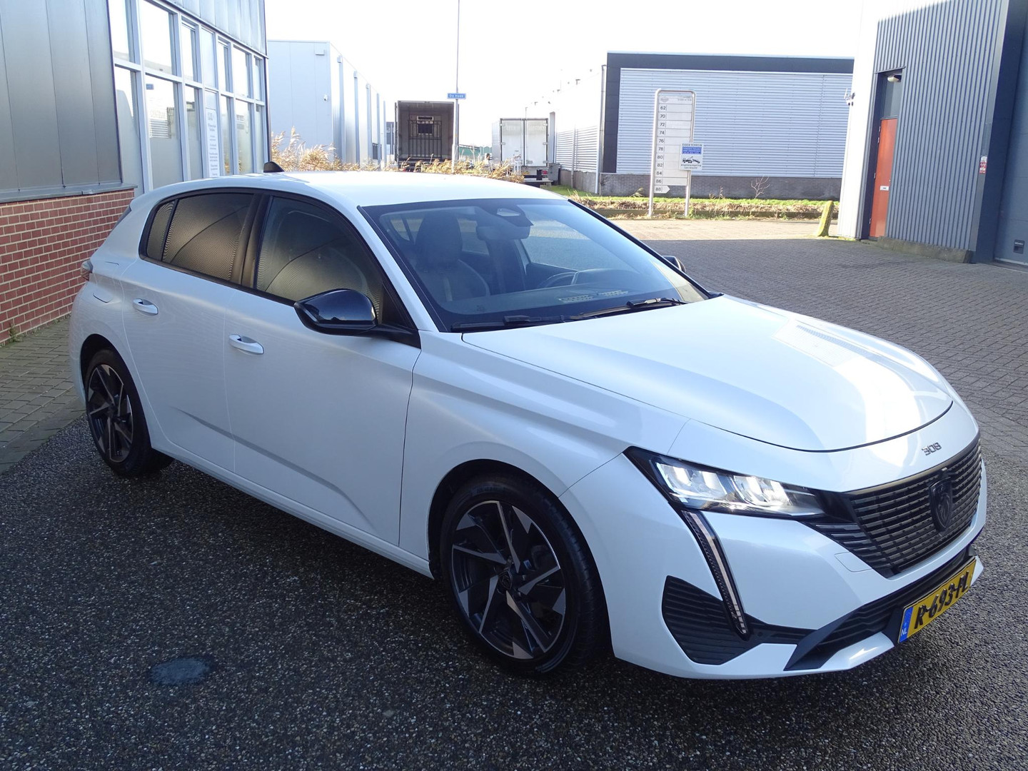 Peugeot