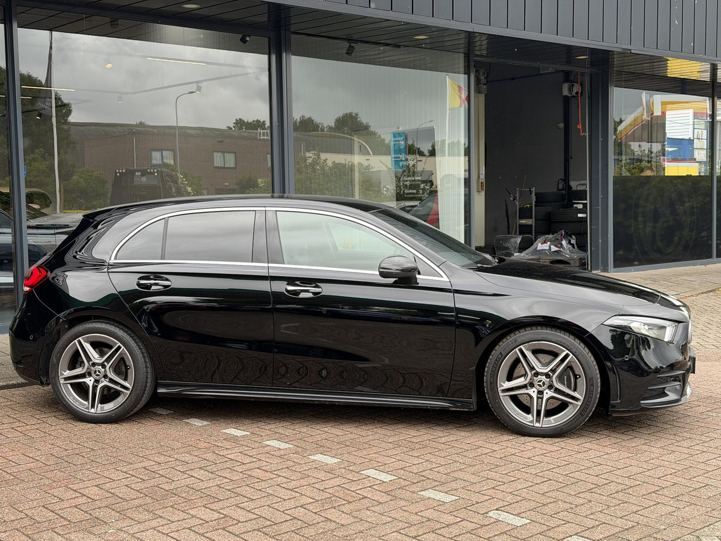 Mercedes-Benz