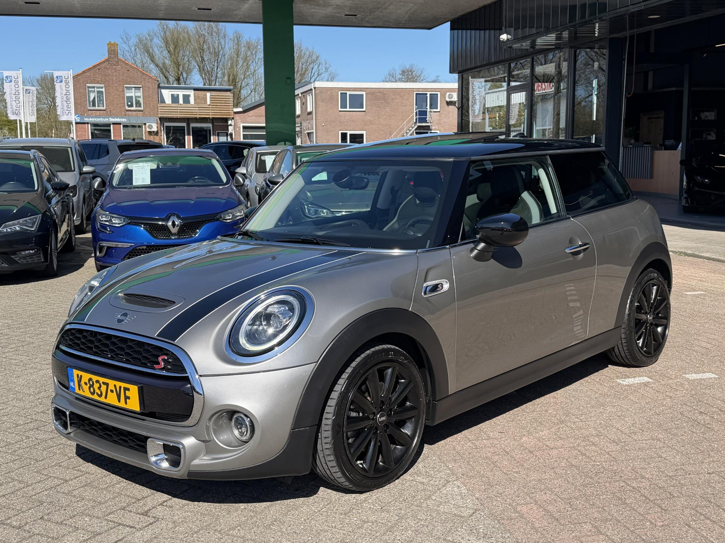 MINI