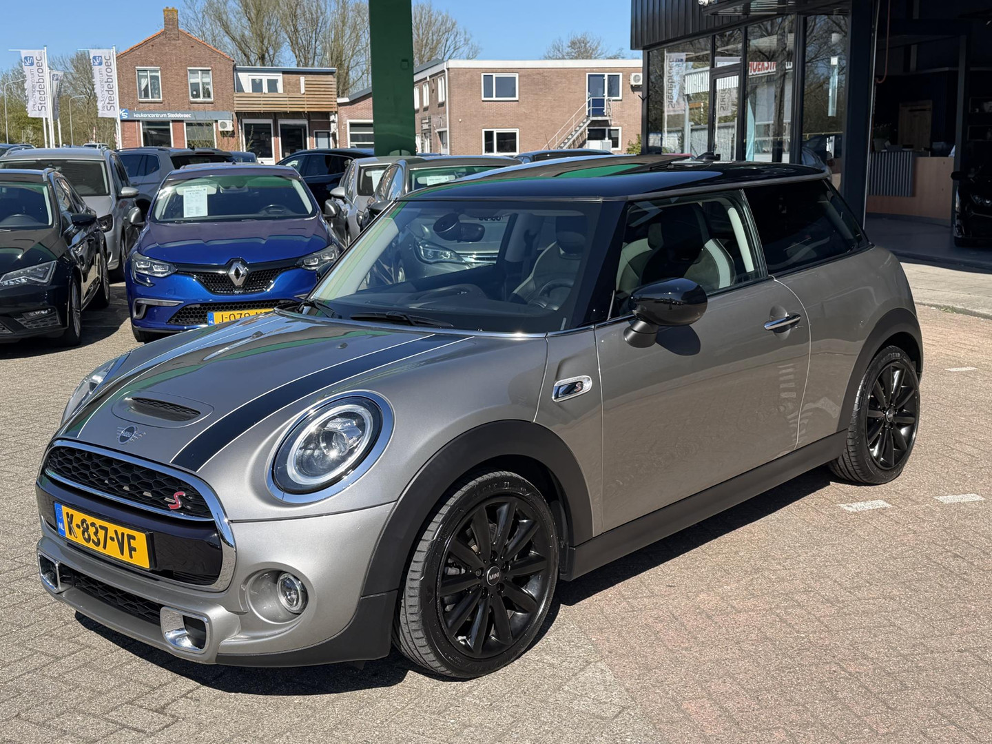 MINI