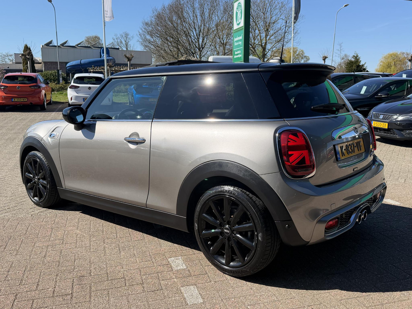 MINI