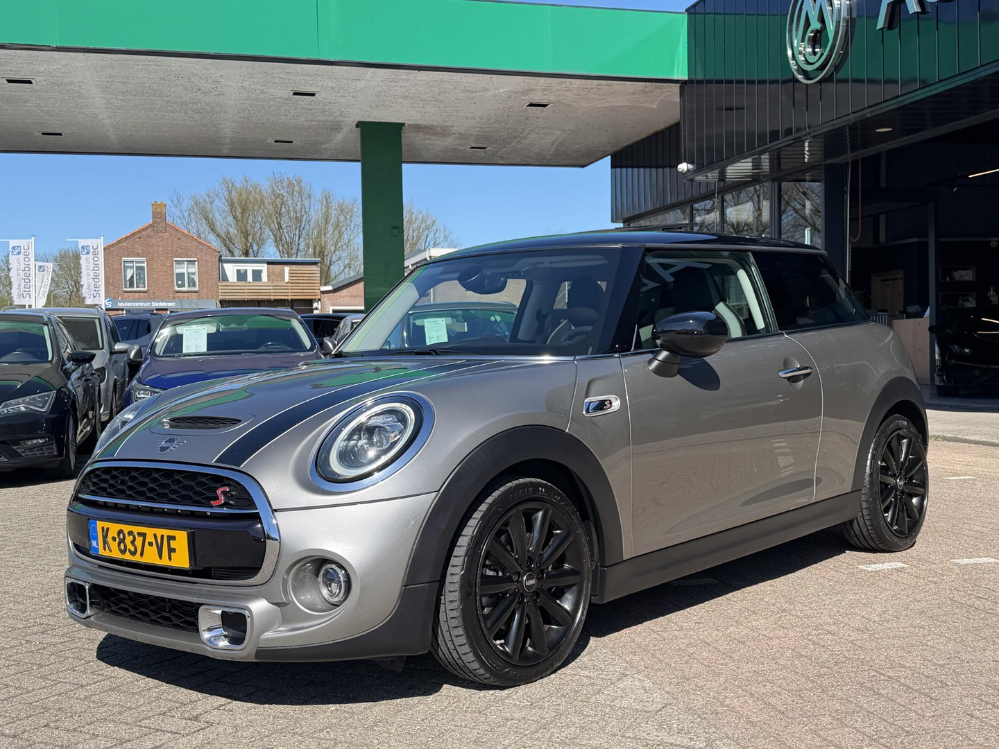 MINI