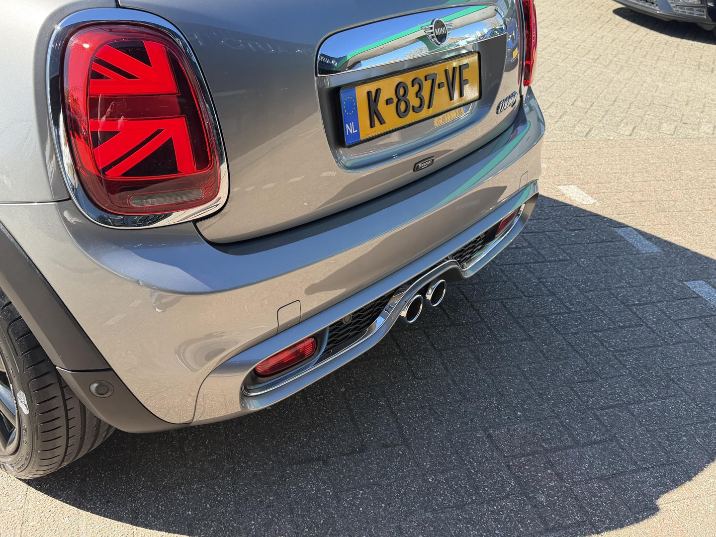 MINI