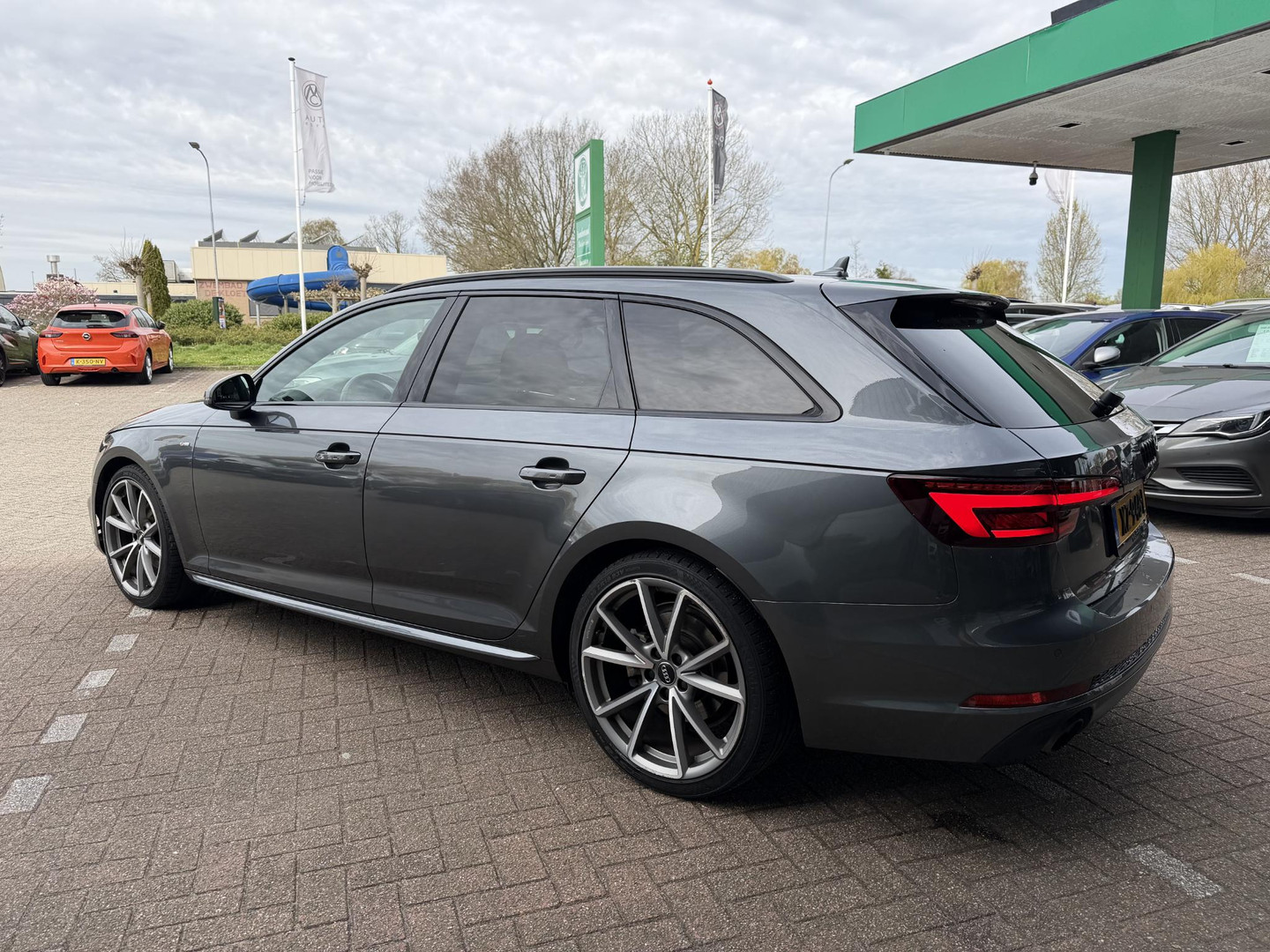 Audi