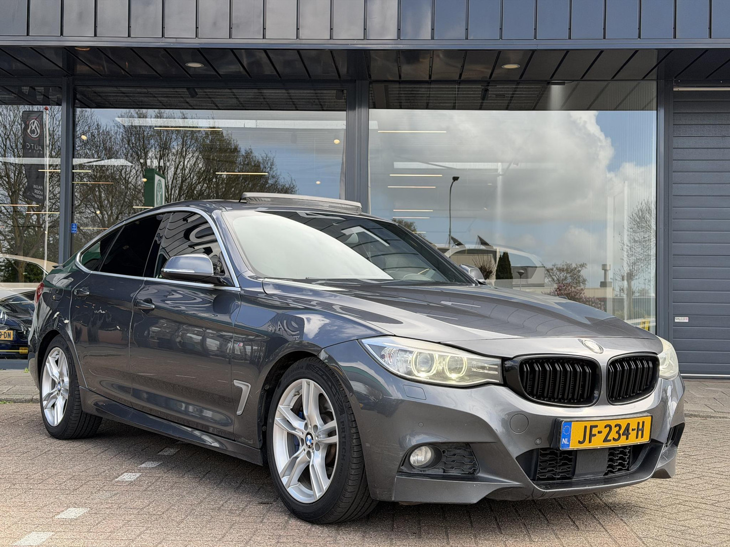 BMW