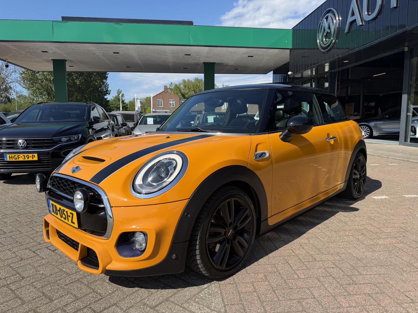MINI