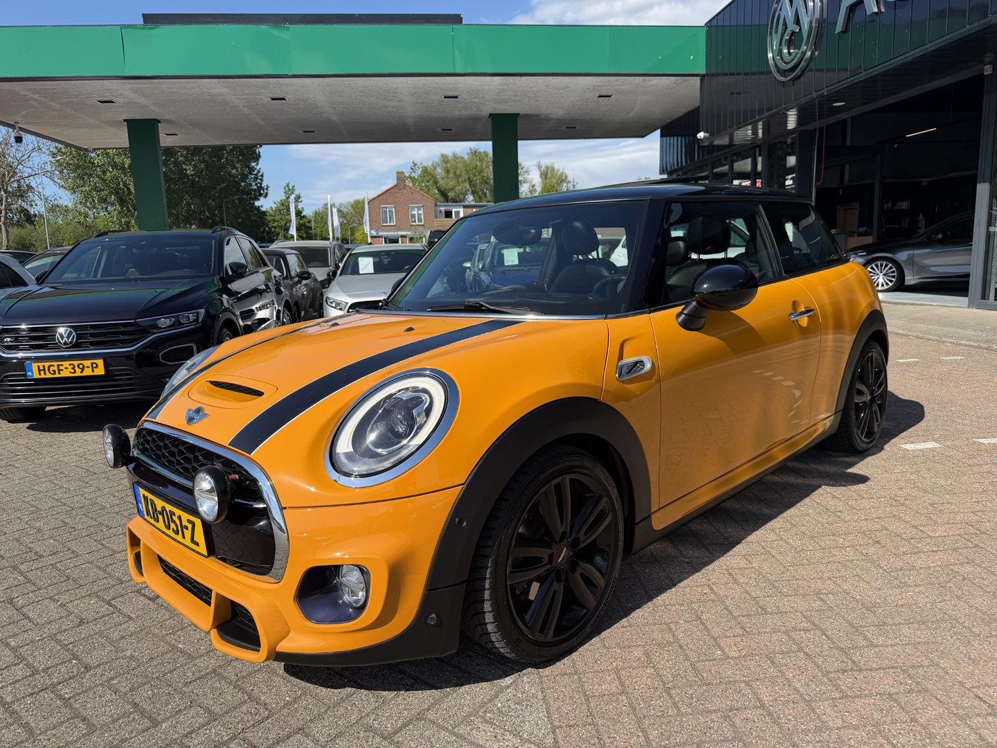 MINI