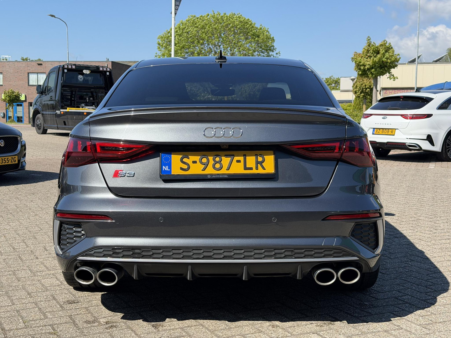 Audi