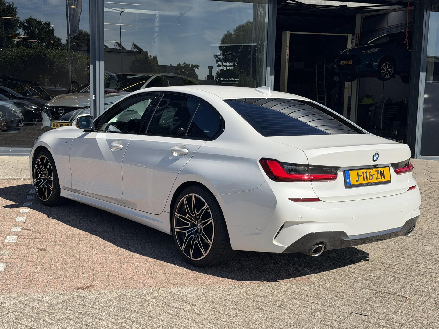 BMW