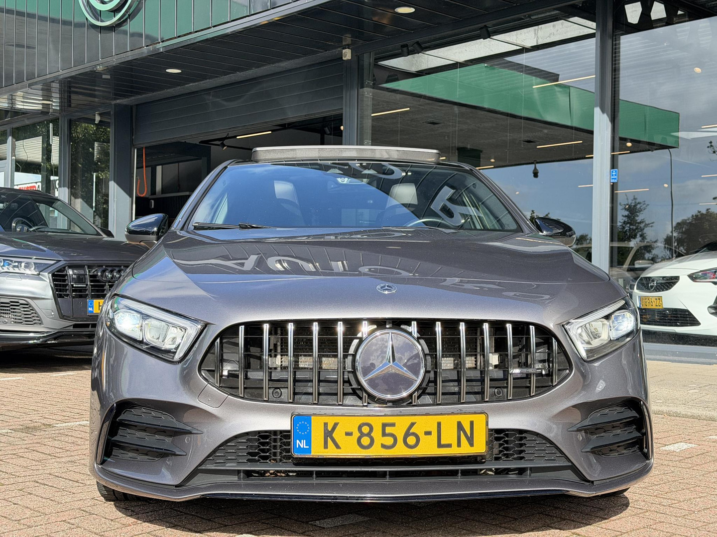 Mercedes-Benz