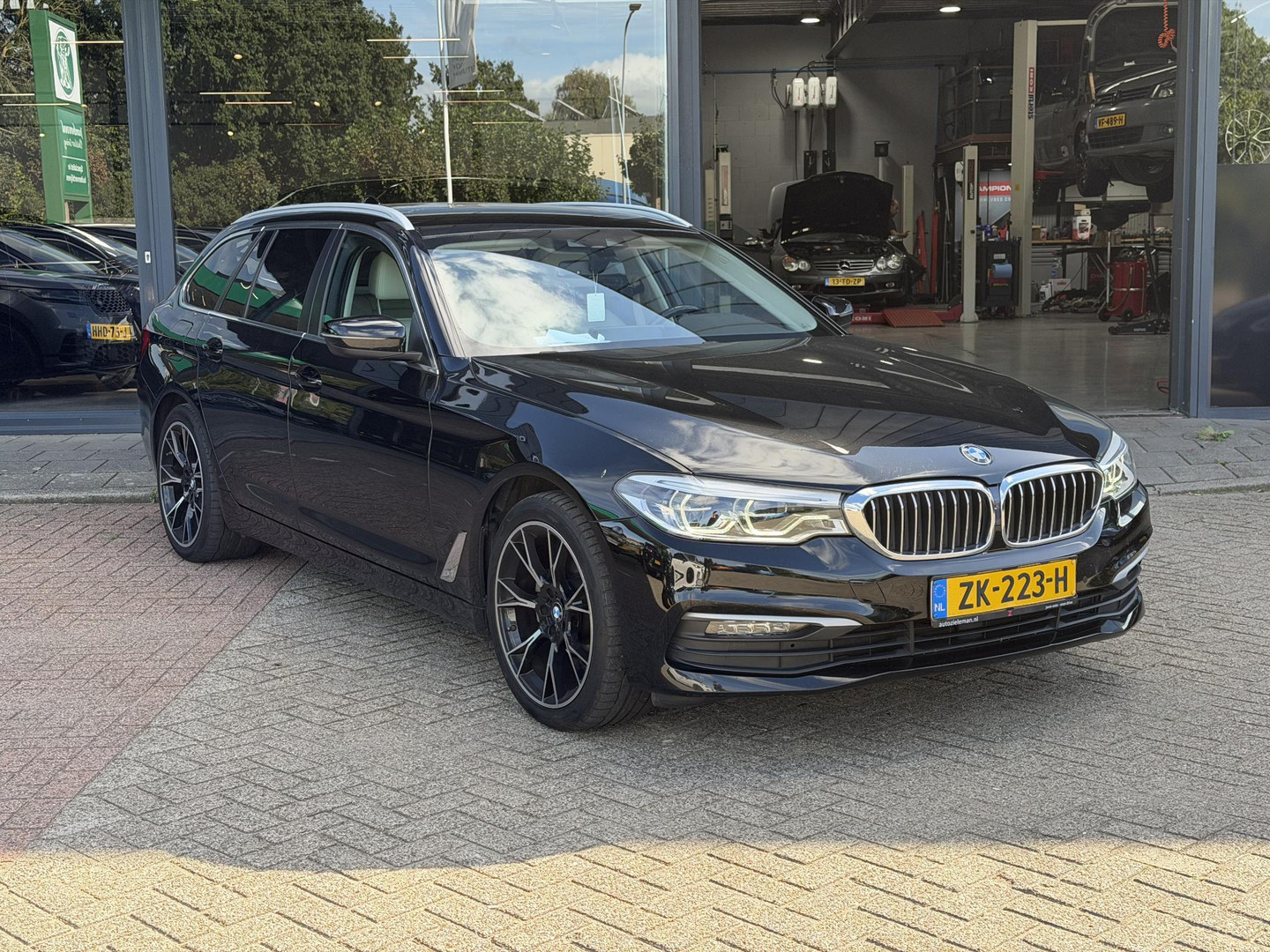 BMW