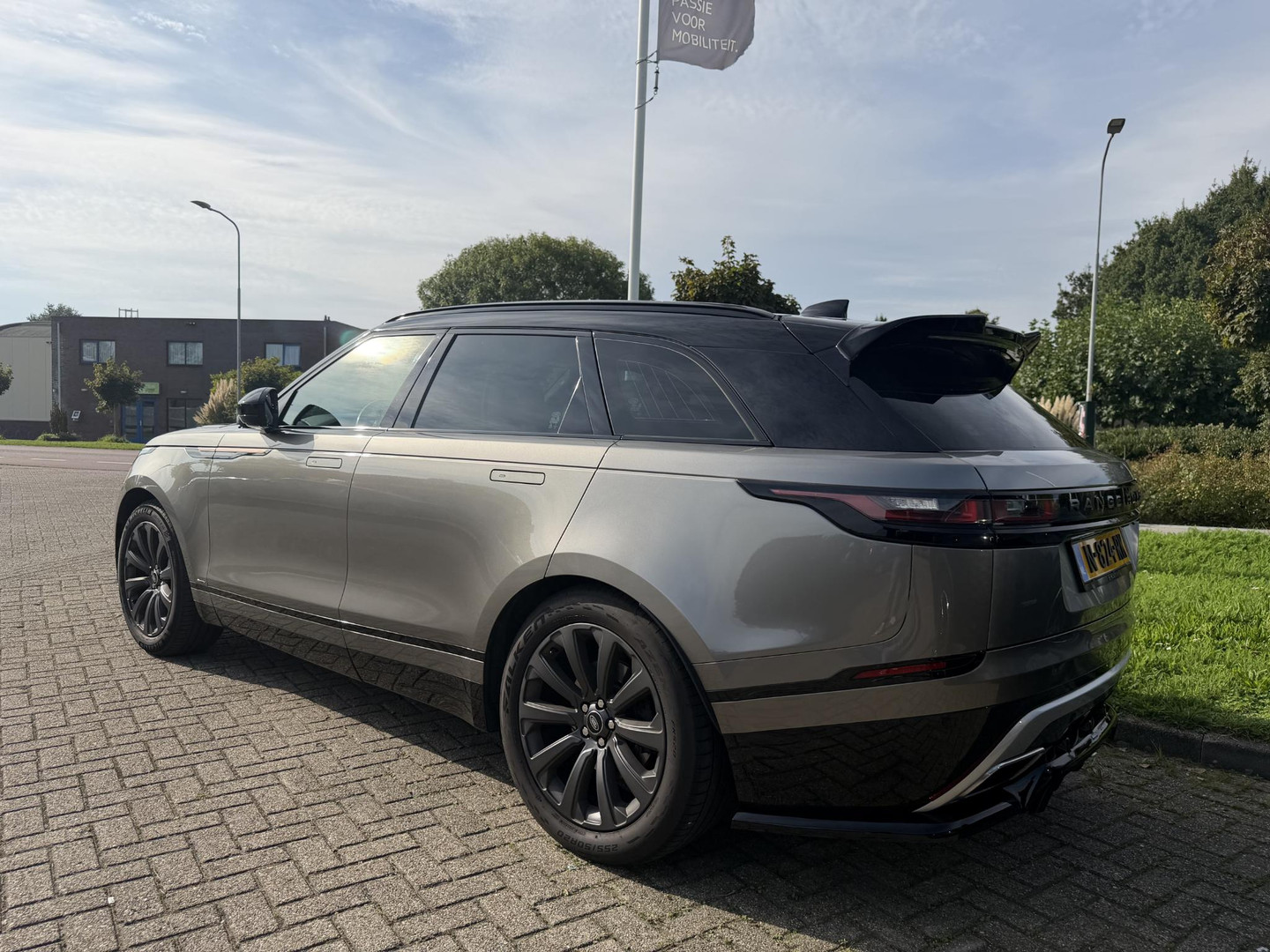 Land Rover