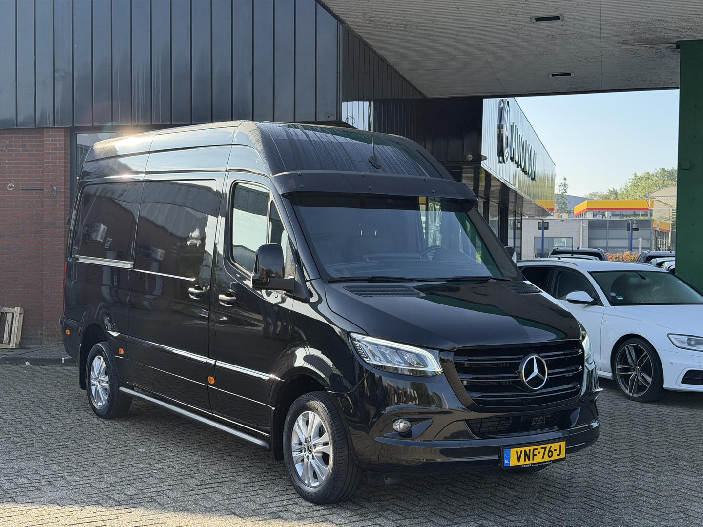 Mercedes-Benz