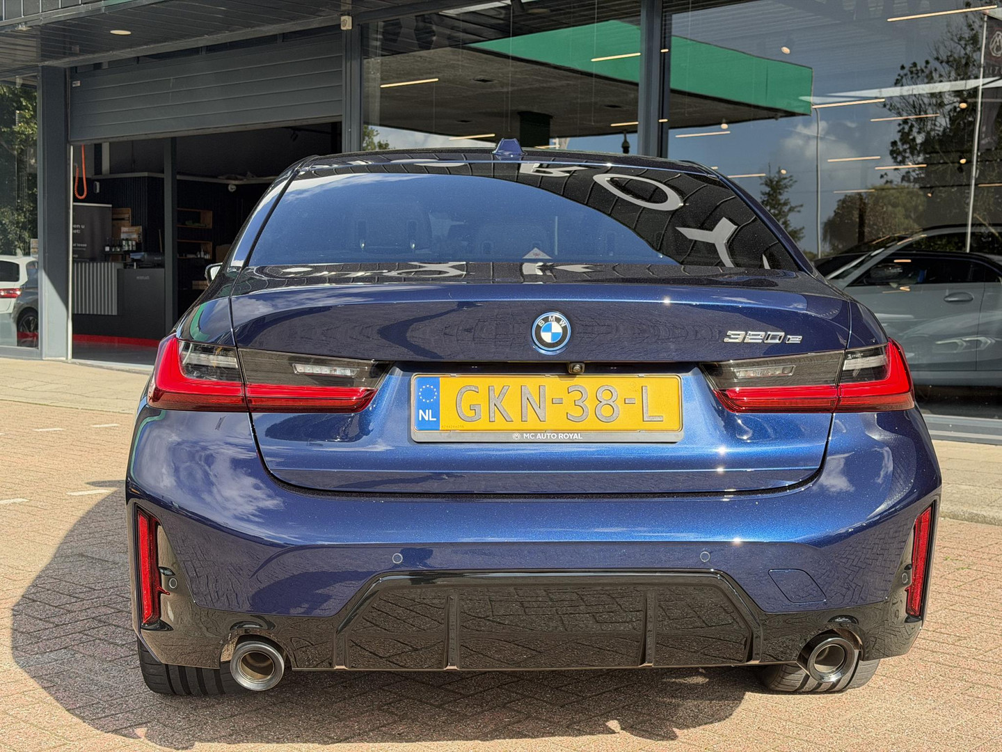BMW