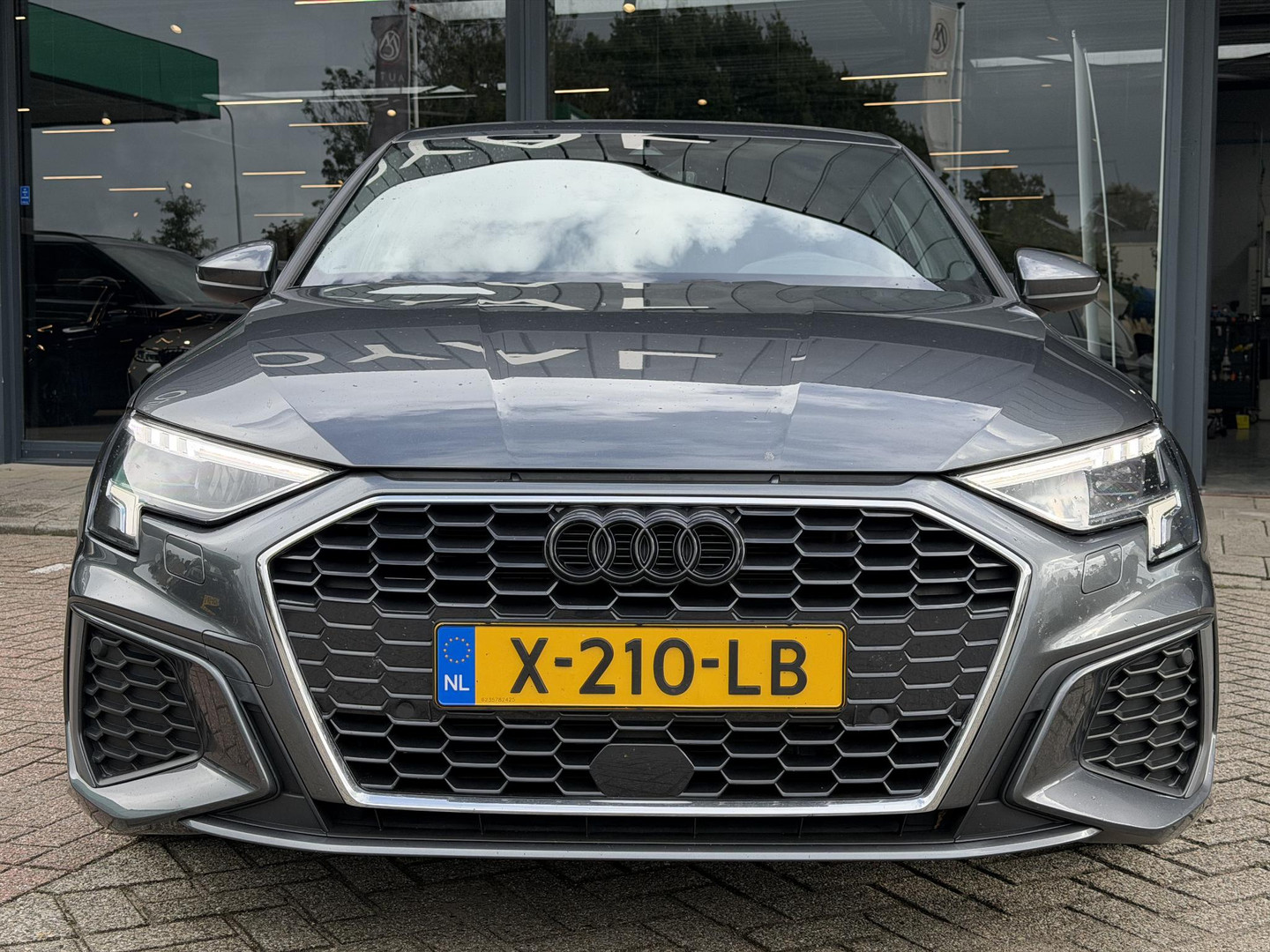 Audi