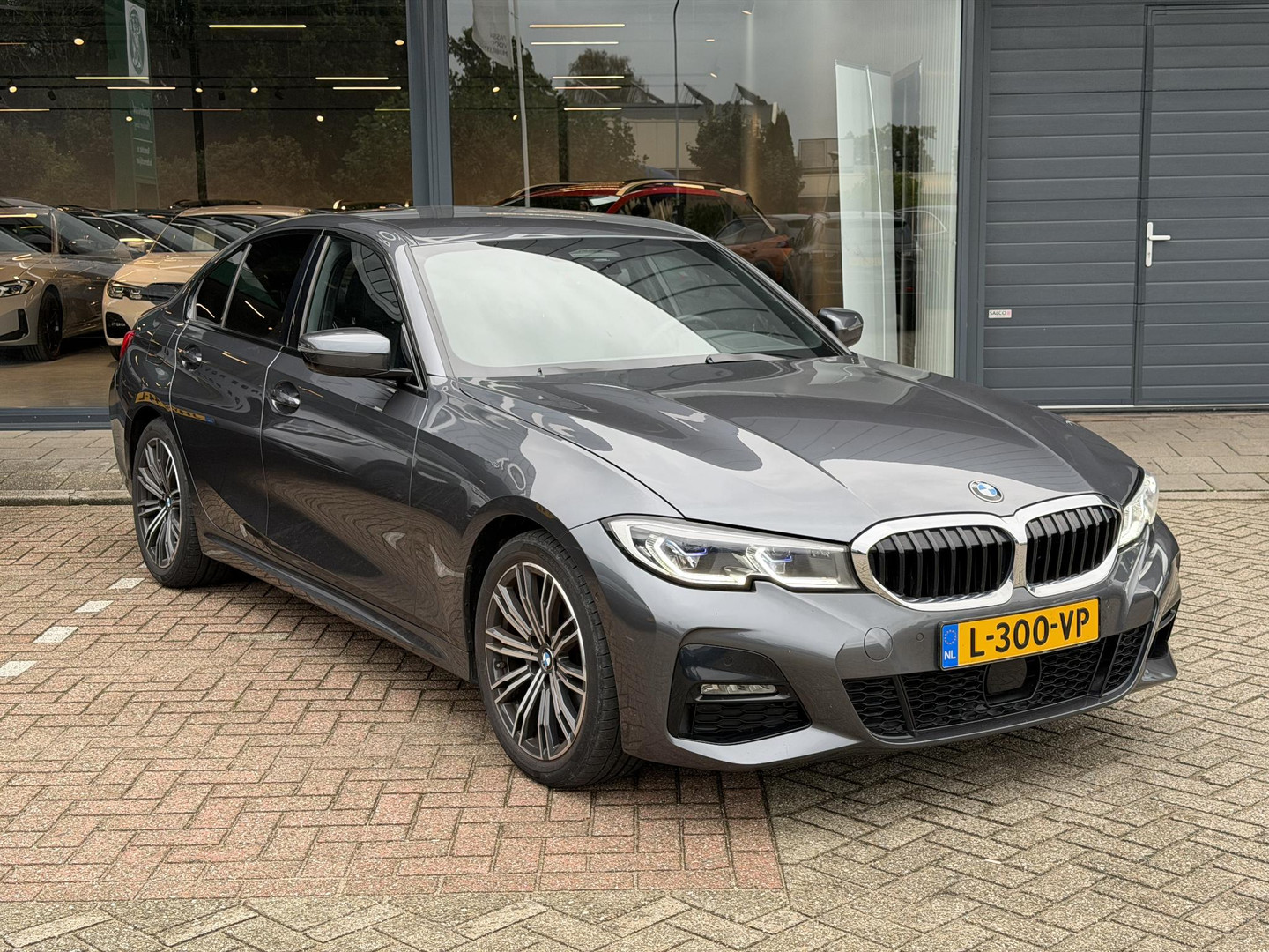 BMW