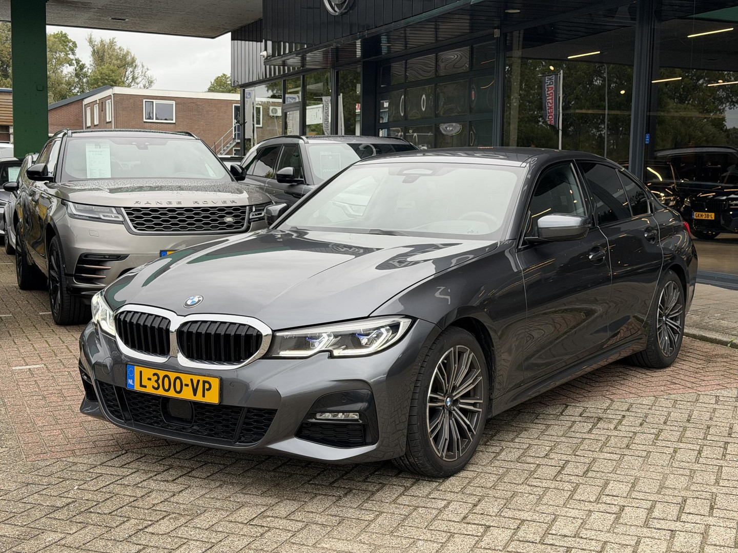 BMW