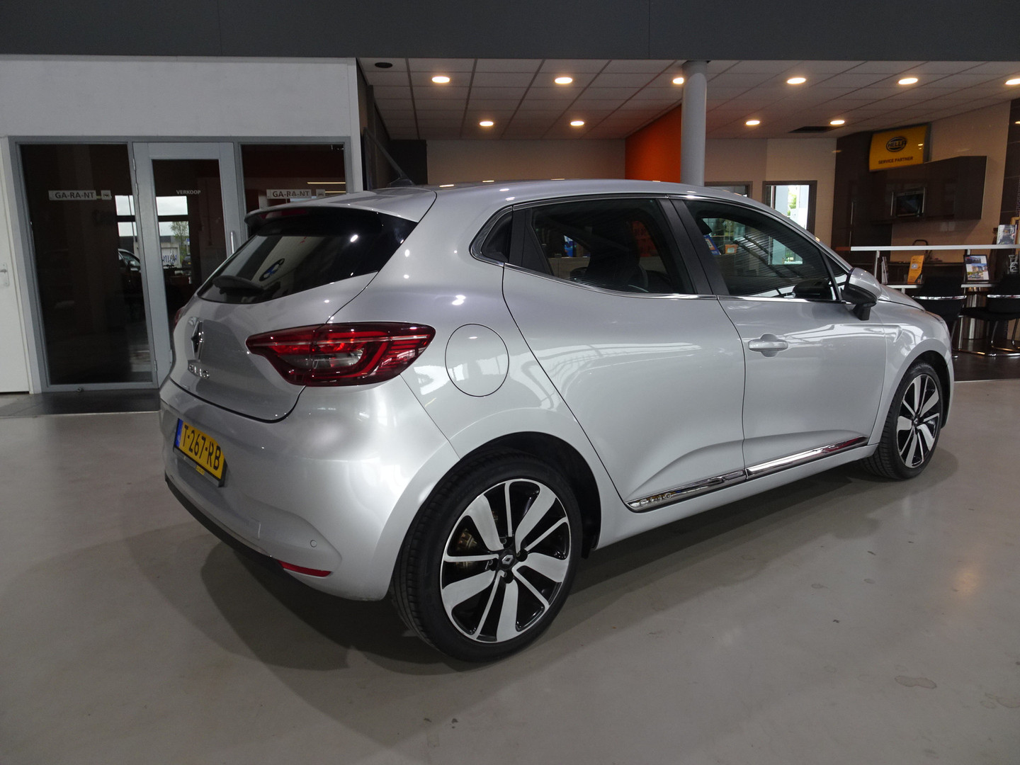 Renault Renault