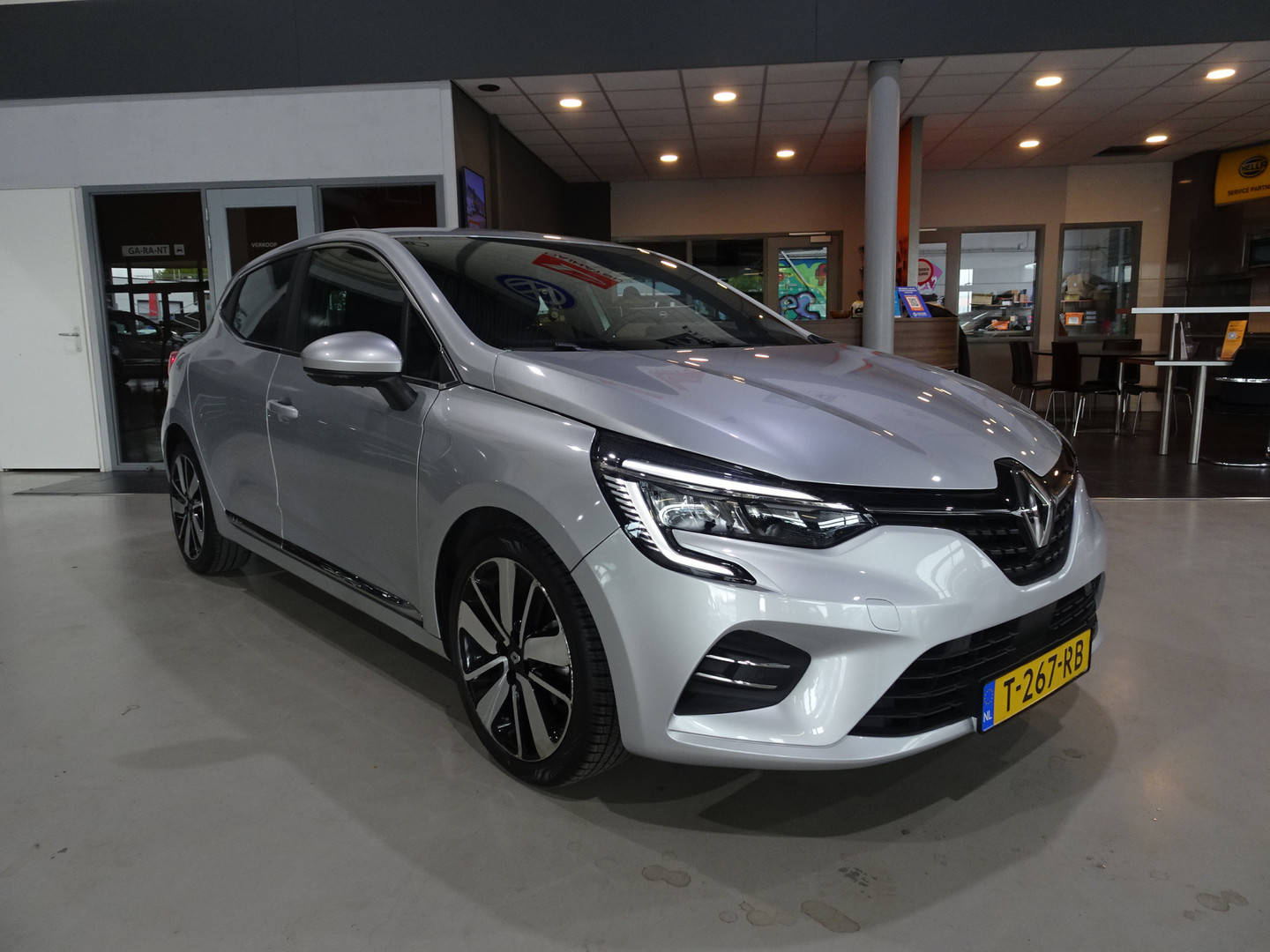 Renault Renault