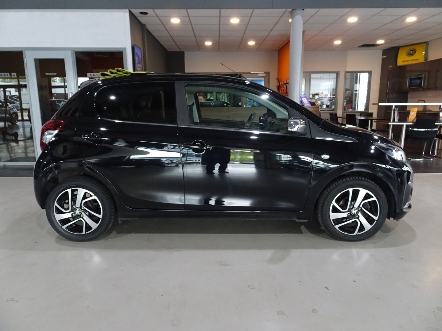 Peugeot