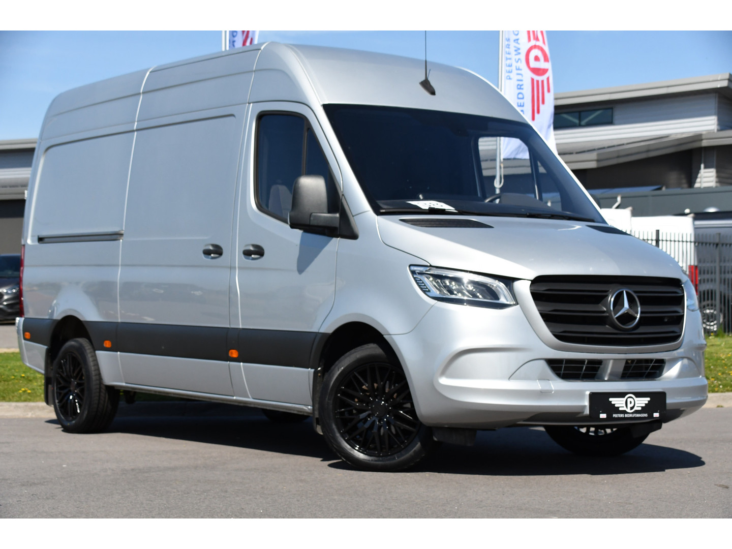 Mercedes-Benz Mercedes-Benz