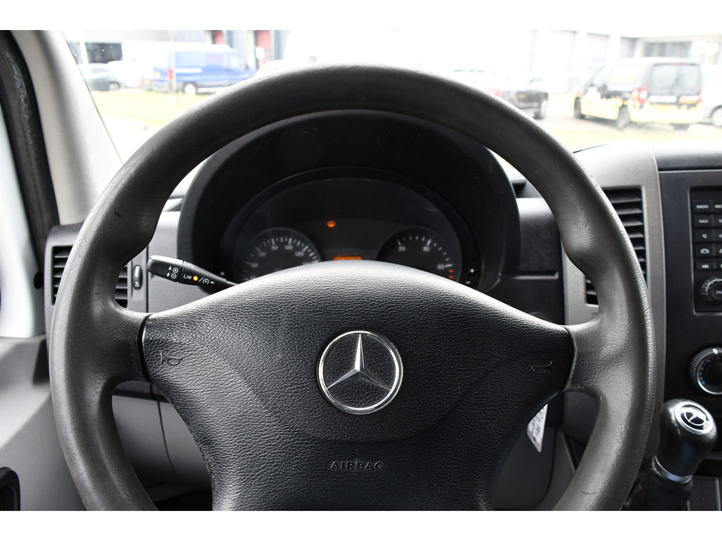 Mercedes-Benz Mercedes-Benz