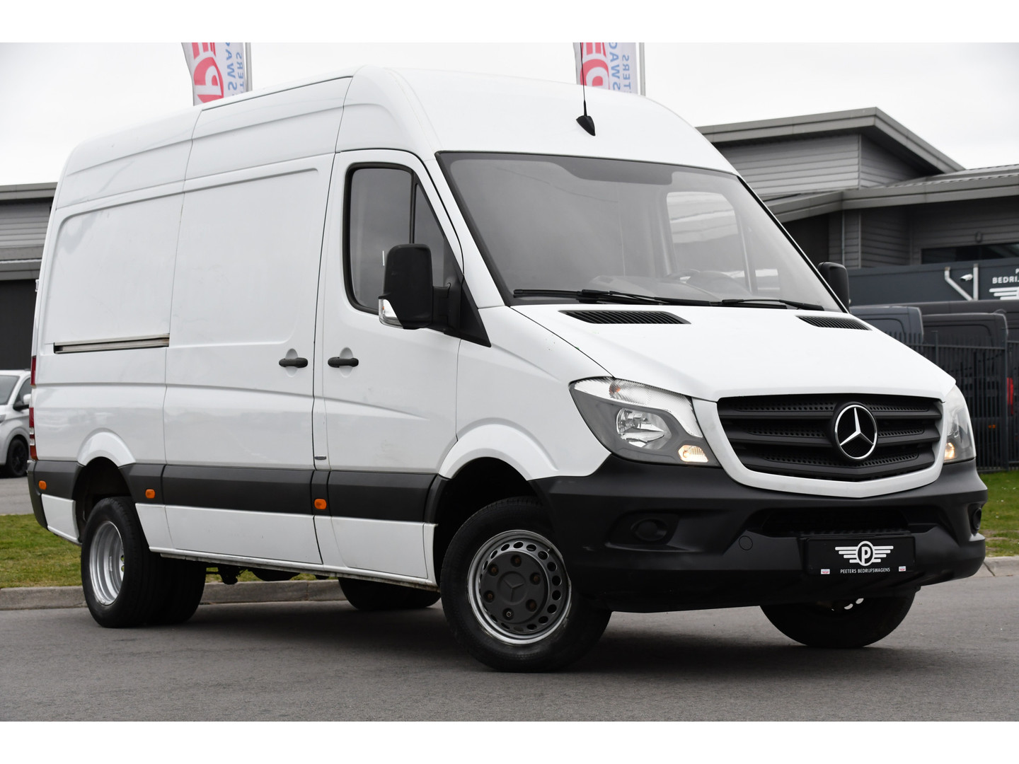 Mercedes-Benz Mercedes-Benz