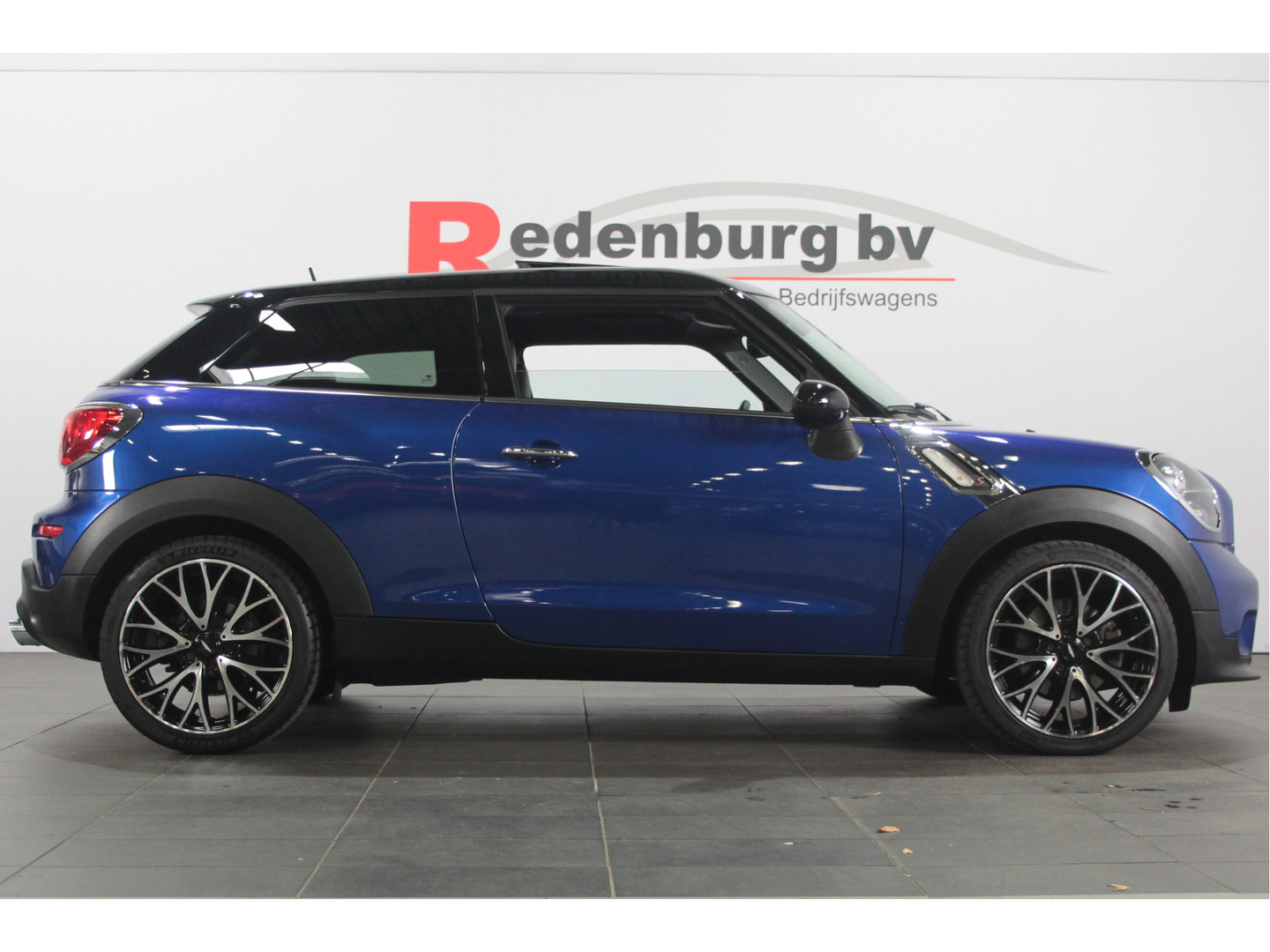 MINI