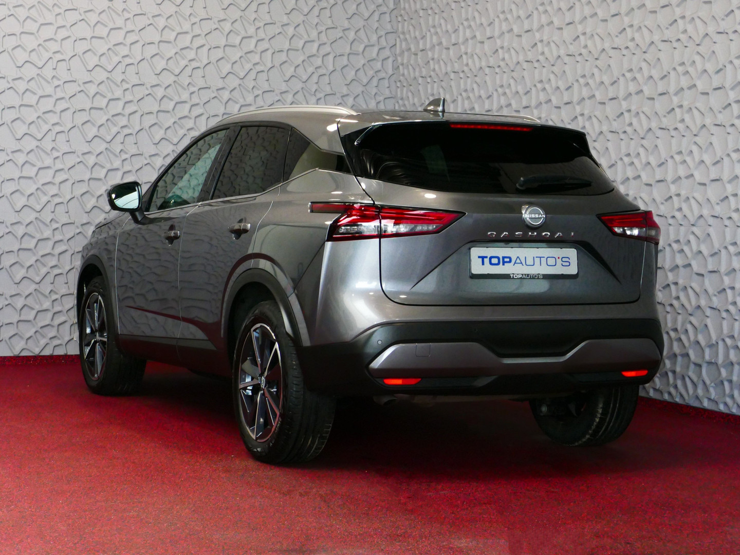 Nissan Nissan