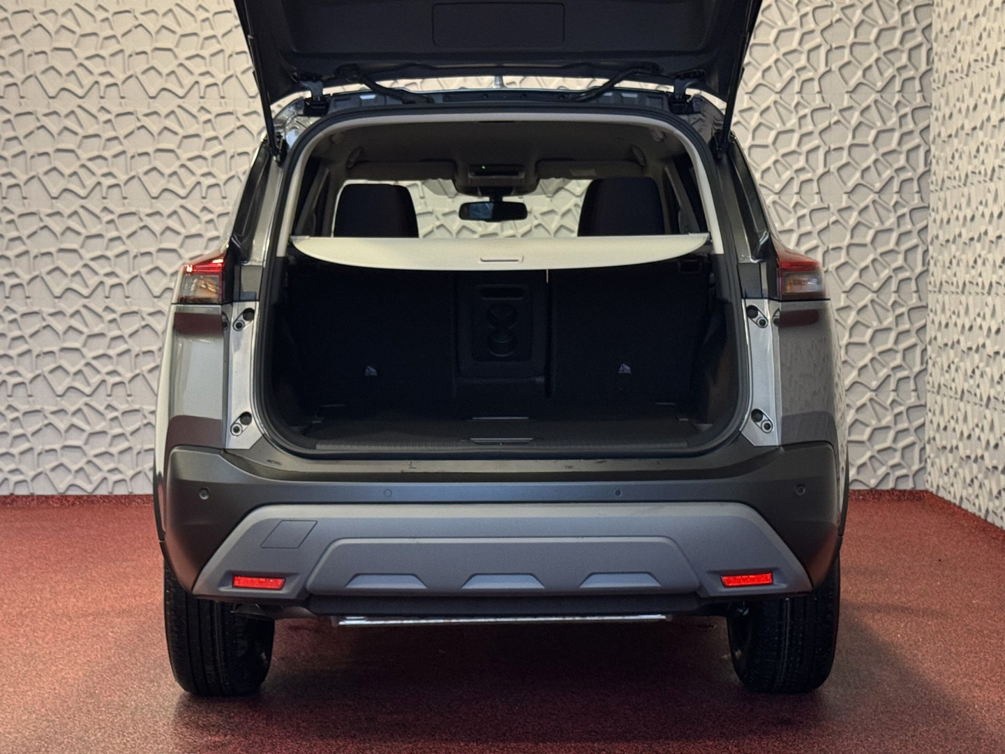 Nissan Nissan