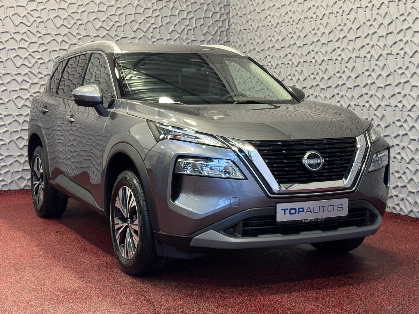 Nissan Nissan