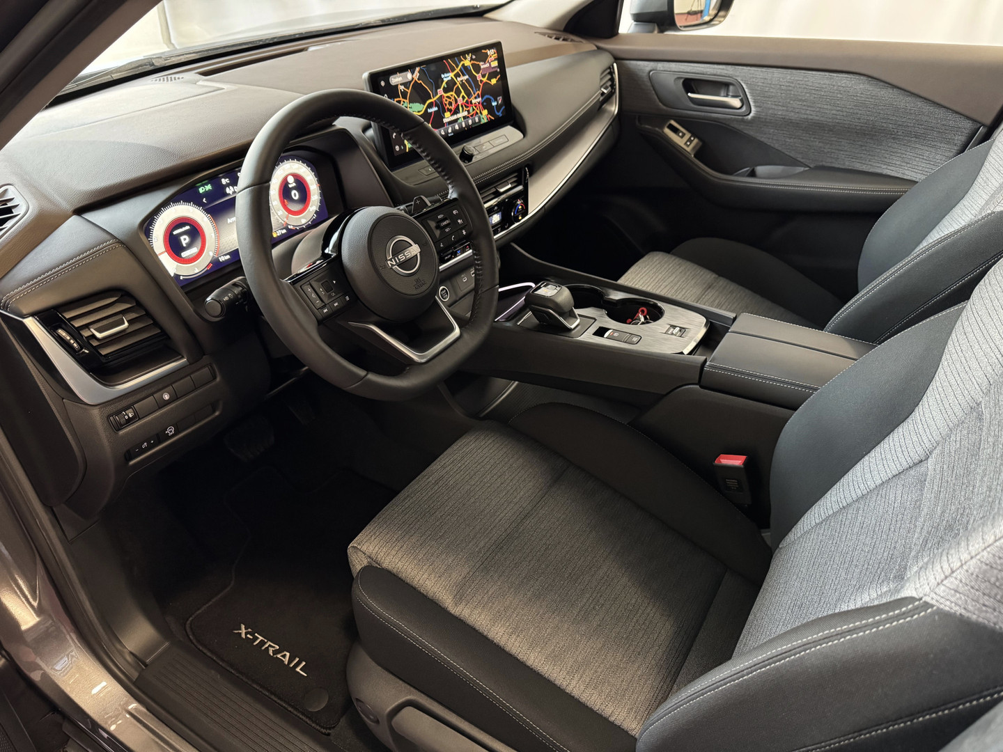 Nissan Nissan