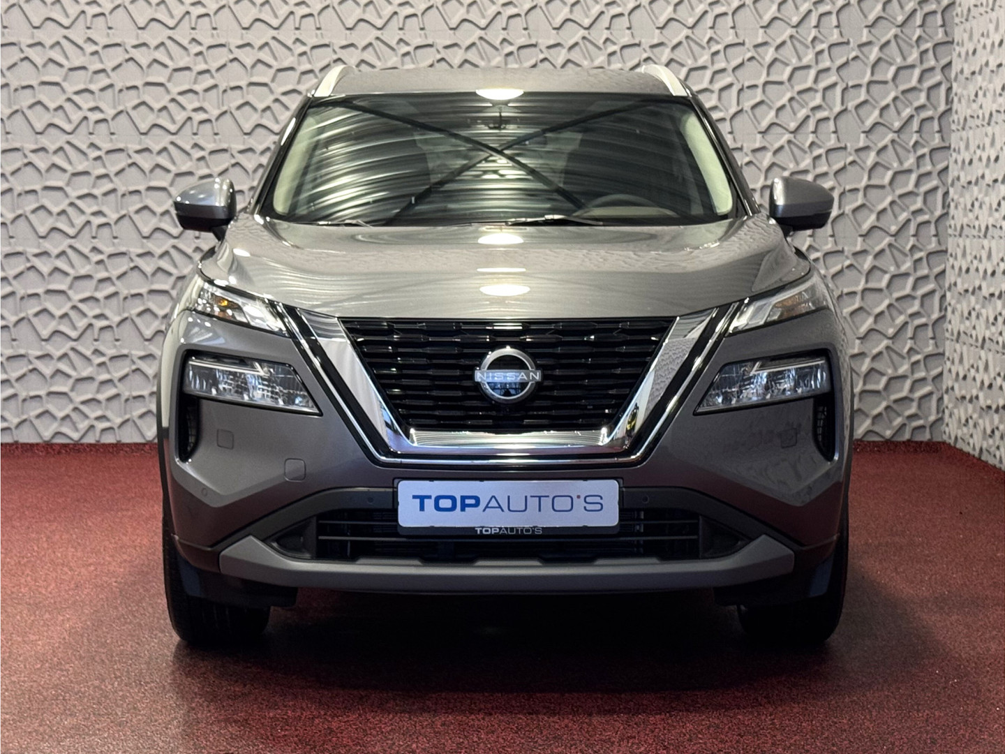 Nissan Nissan