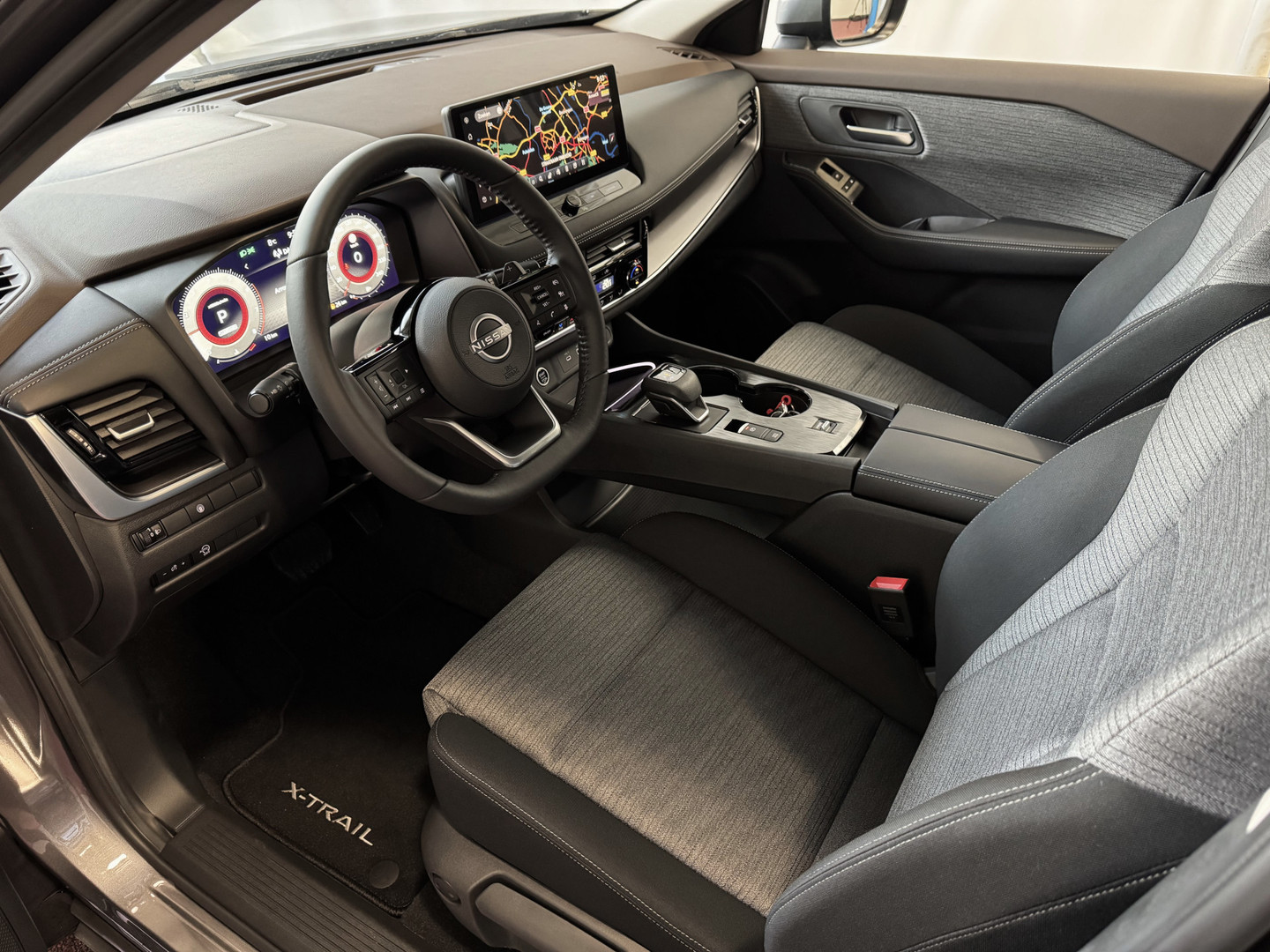 Nissan Nissan