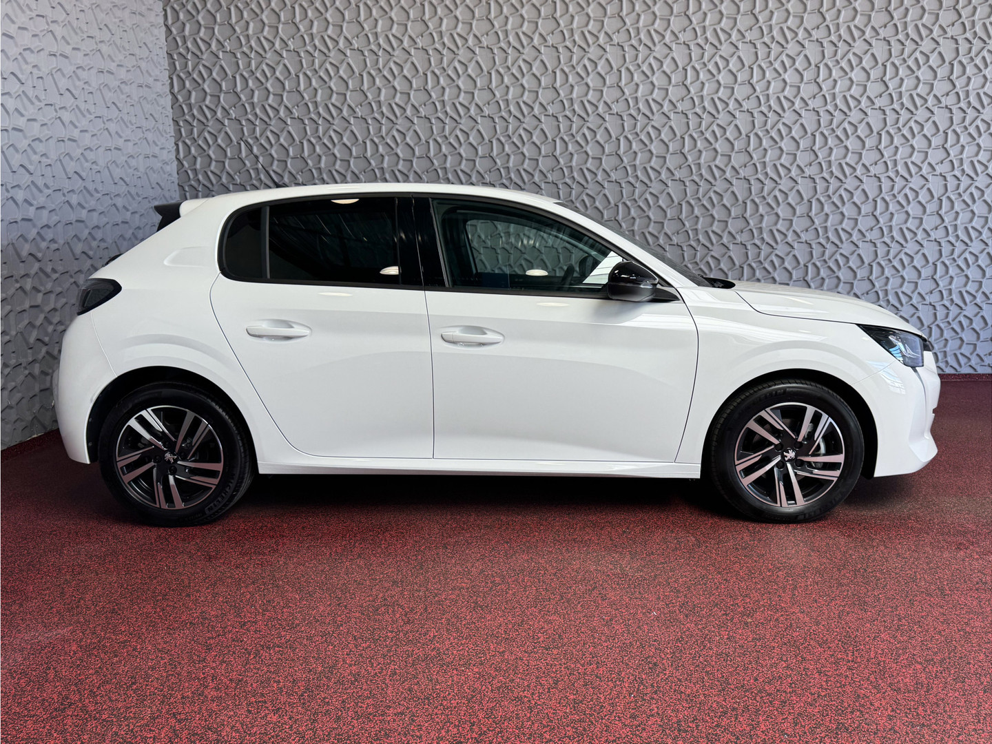 Peugeot Peugeot