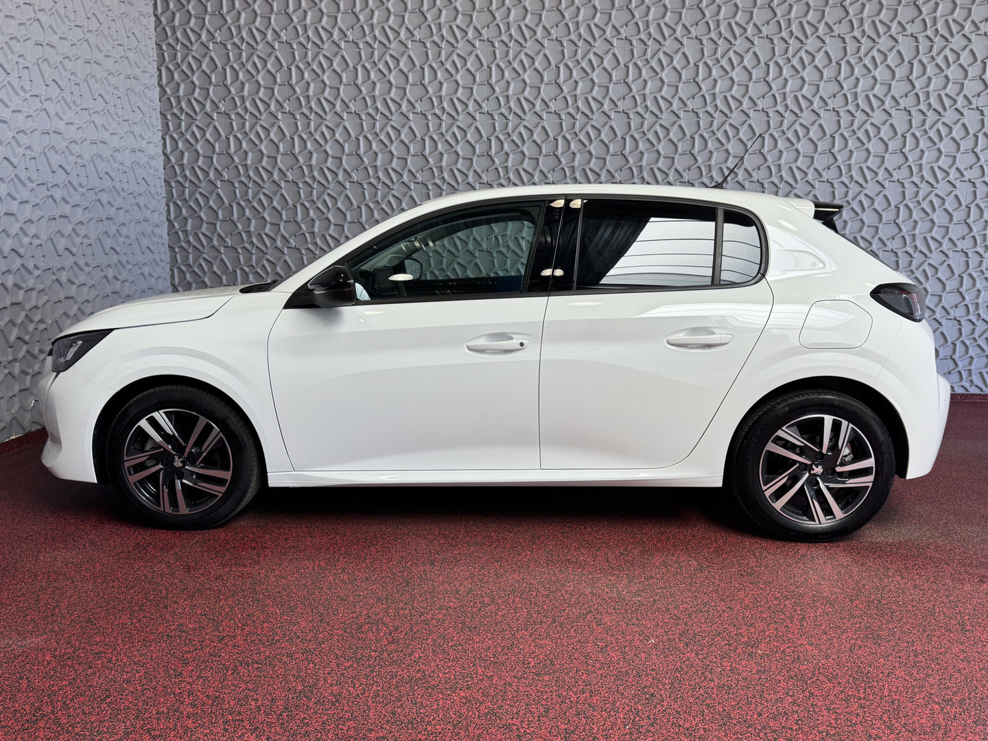 Peugeot Peugeot