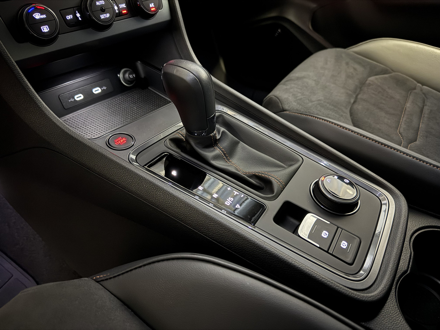 SEAT