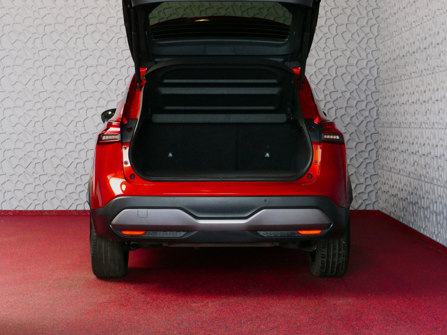 Nissan Nissan