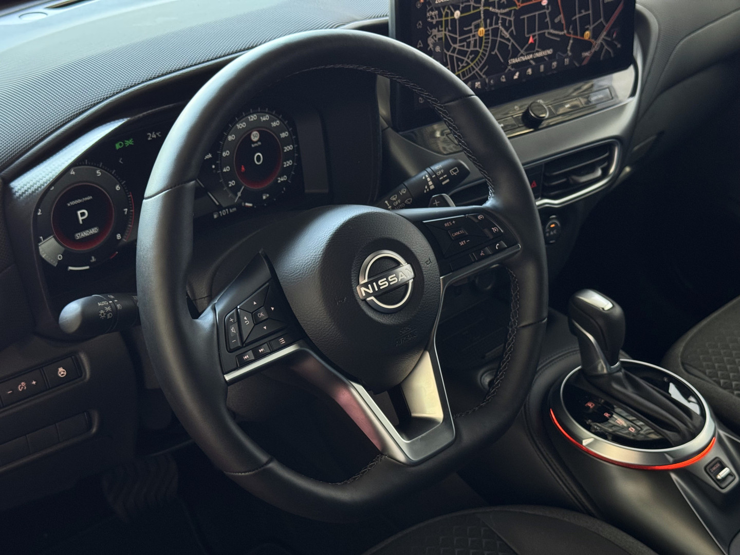 Nissan Nissan